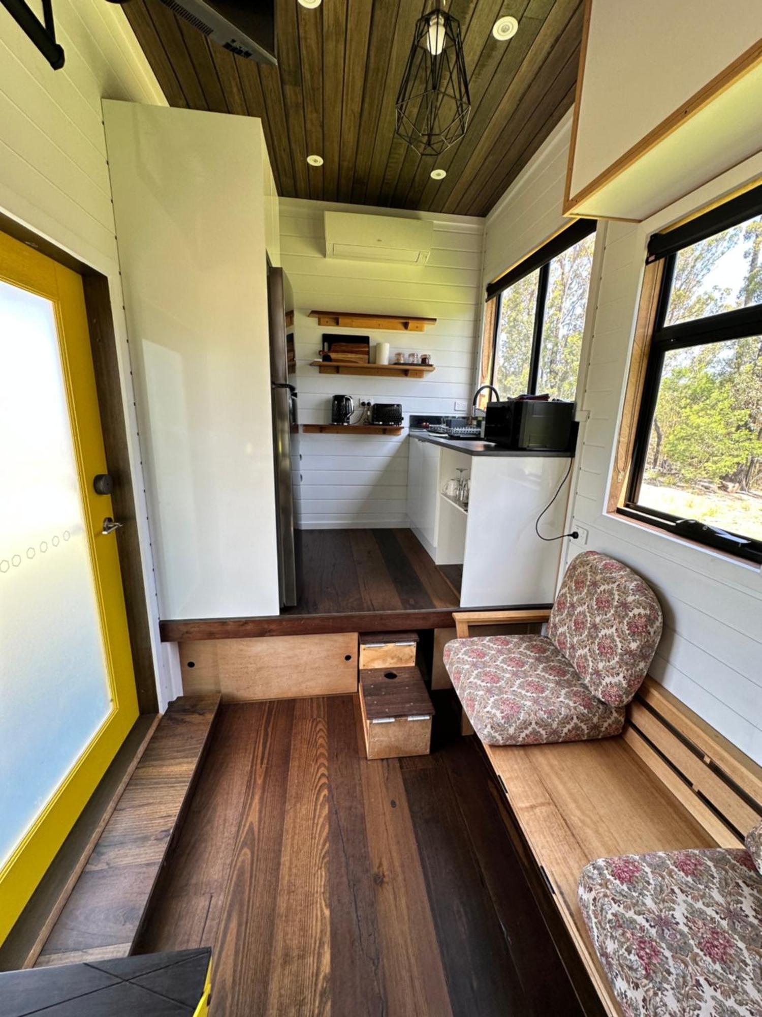 Ocean Breeze Tiny House - Ocean And Lake View Маллакута Экстерьер фото